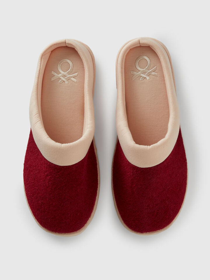SLIPPERS image number 4